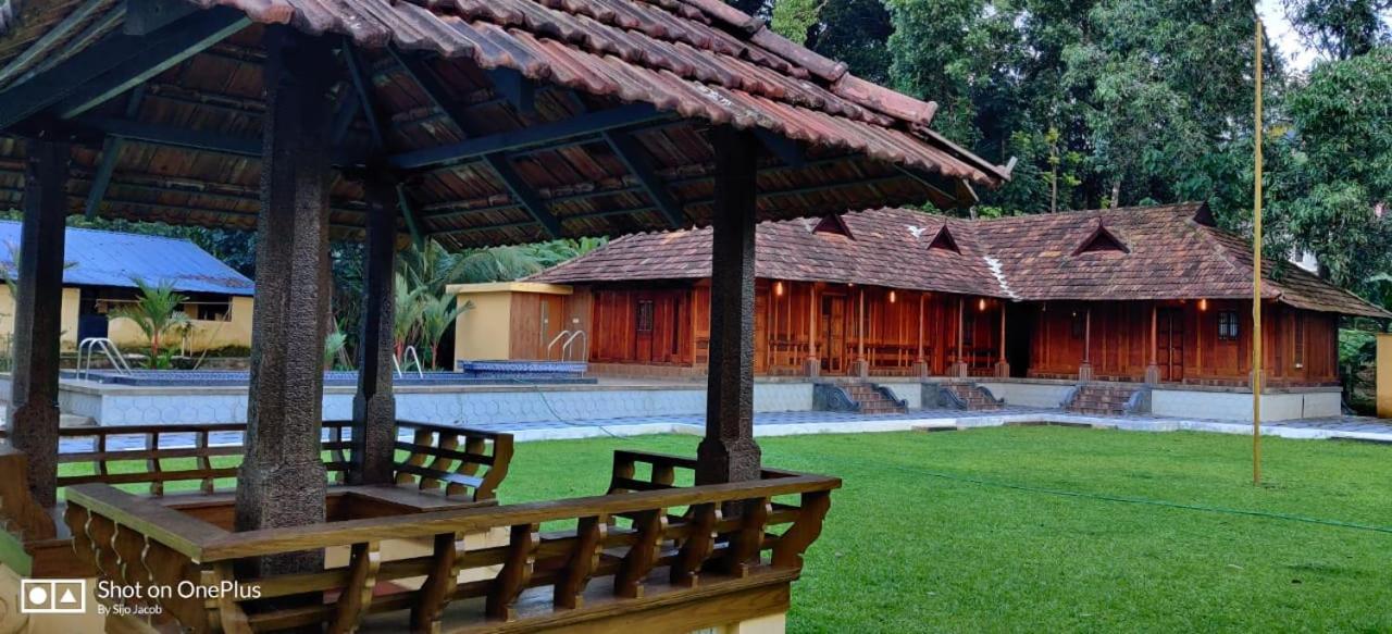 Sparrow Vale Resort Kotamangalam Extérieur photo