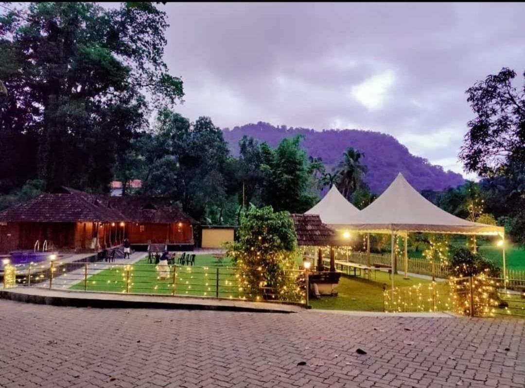 Sparrow Vale Resort Kotamangalam Extérieur photo