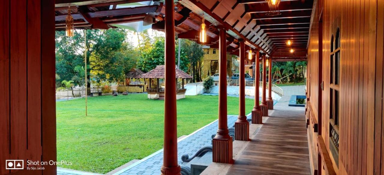 Sparrow Vale Resort Kotamangalam Extérieur photo